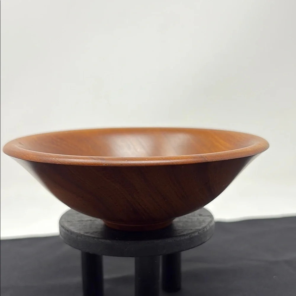 NZ SWAMP Kauri Small Wooden Bowl Signed by Artist
